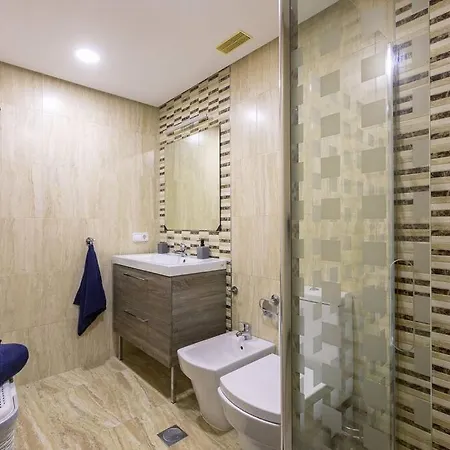 Seaview Marine Port With Pools Apartament