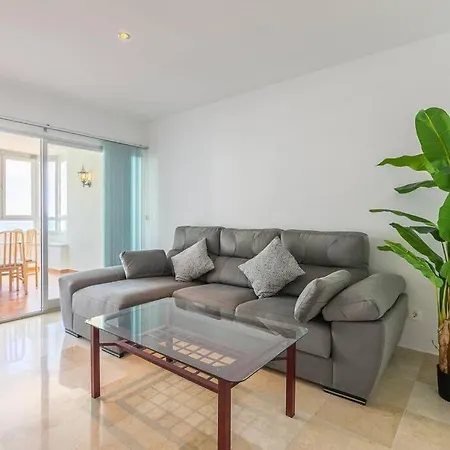 Seaview Marine Port With Pools *