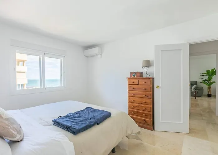 Seaview Marine Port With Pools Appartement *