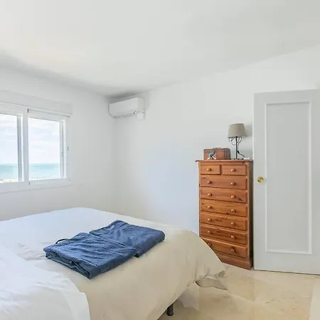 Seaview Marine Port With Pools Appartement *