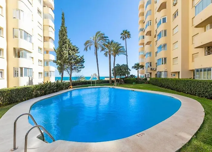 Seaview Marine Port With Pools Appartement